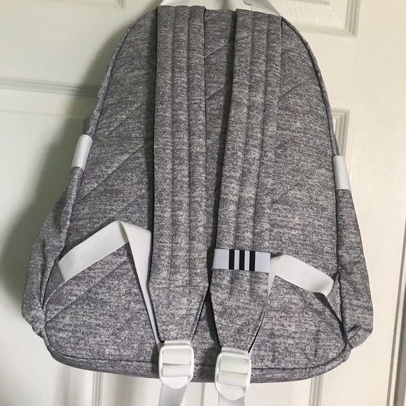 Adidas Gray Backpack VFA Brand New with Tag - Picture 2 of 7